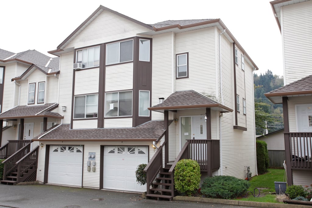 25-45740 Thomas Rd Sardis