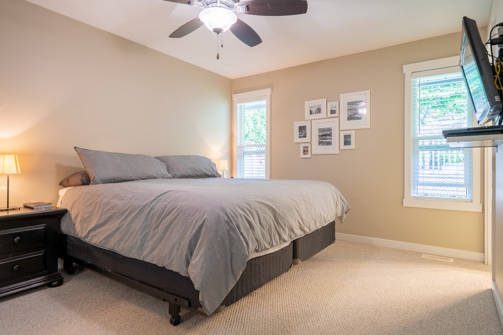 Renovated East Abbotsford Home Eximus