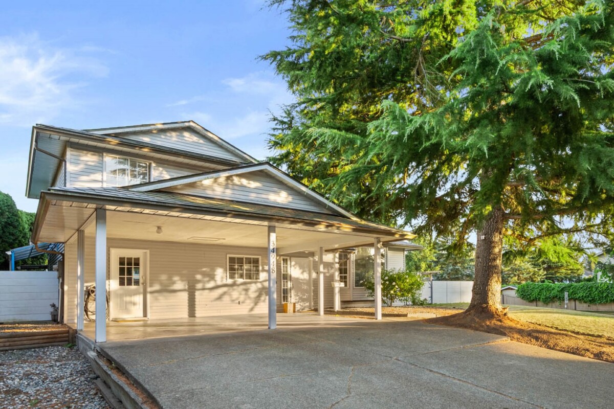 The Ideal Family Home Eximus