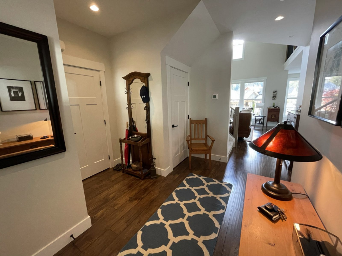 Creekside Mills at Cultus Lake! Eximus