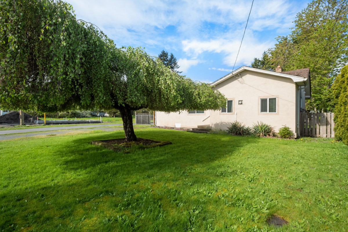 INVESTORS!! BUILDERS!! DEVELOPERS!! Eximus